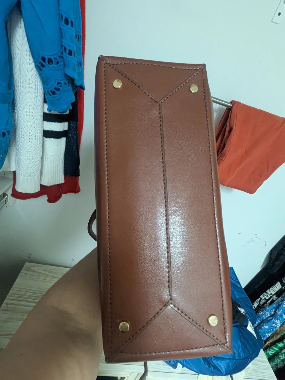 Banana Republic Classic Brown Leather Tote Bag - Picture 6 of 8
